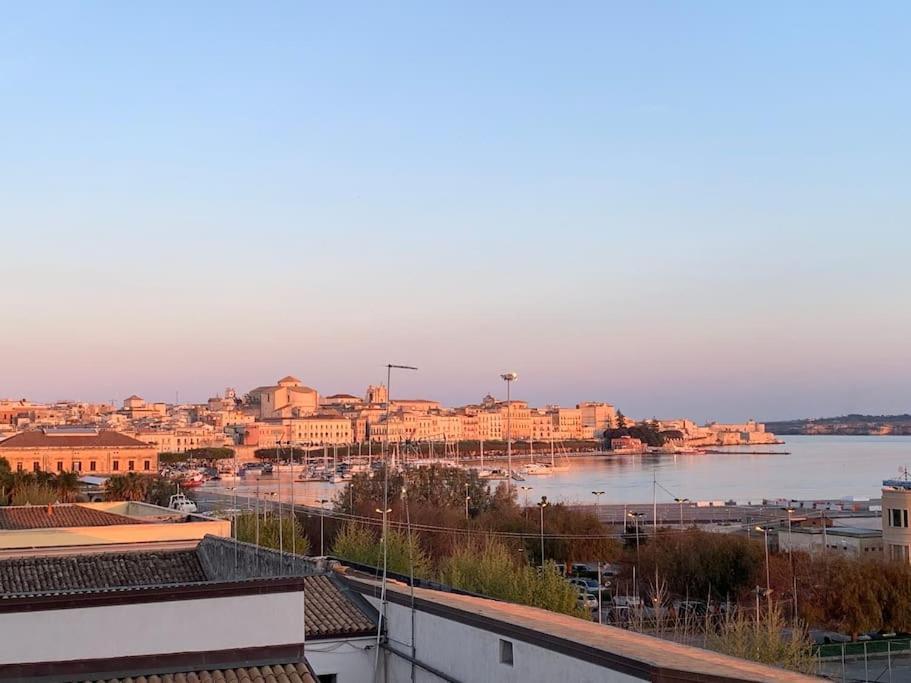 Vista Sul Porto Ortigia Daire Siraküza Dış mekan fotoğraf